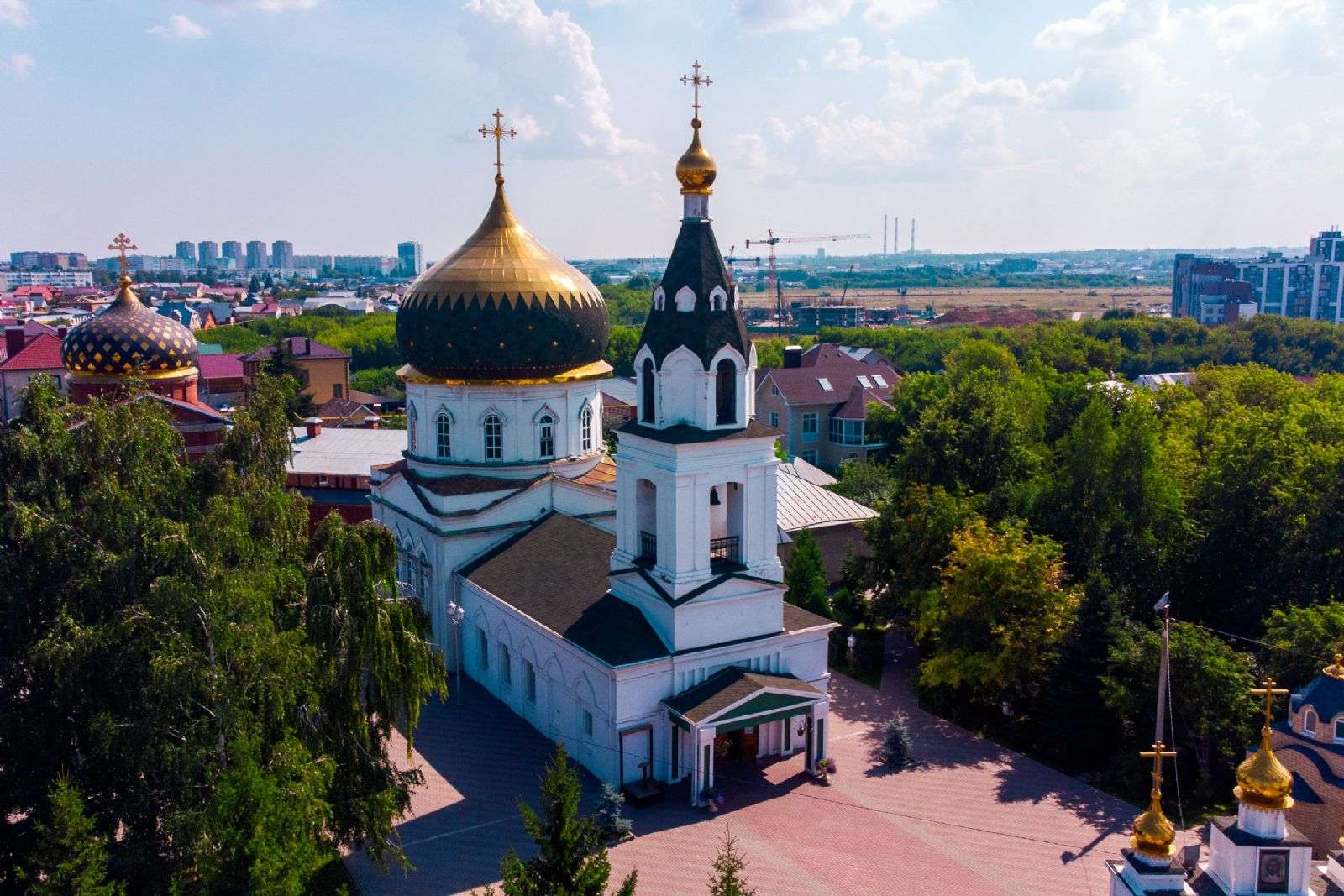 Храм святых бессребреников Космы и Дамиана в Набережных Челнах
