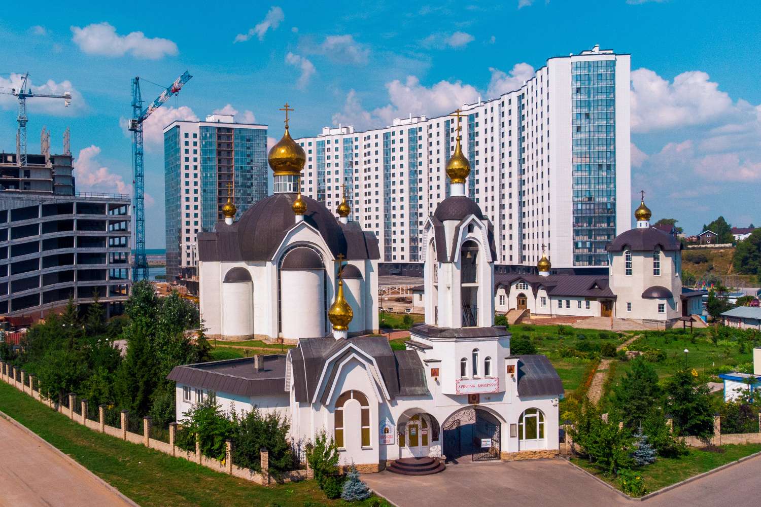 Храм преподобного Серафима Саровского в Набережных Челнах