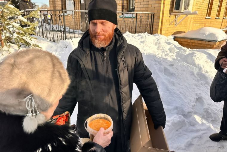 Сергиевский приход Казани оказывает помощь нуждающимся