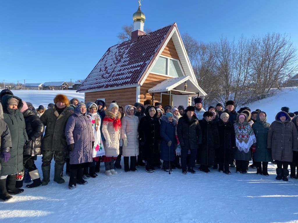 В селе Ковали совершено освящение часовни-купели в честь Архистратига Божия Михаила