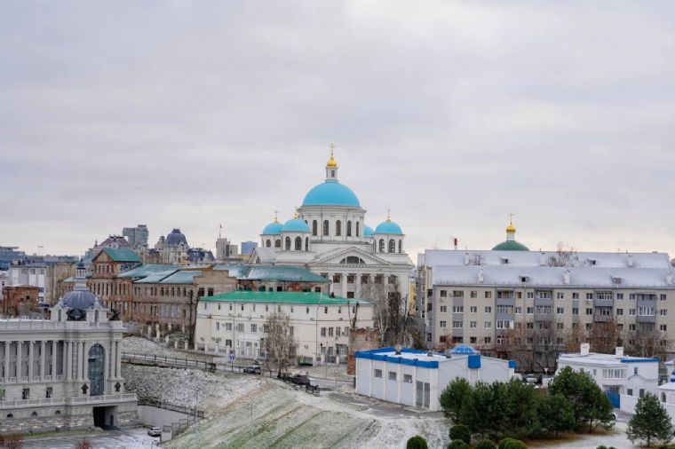 В Казанском Богородицком монастыре возносятся молитвы о мире и Отечестве перед чтимым Казанским образом Пресвятой Богородицы