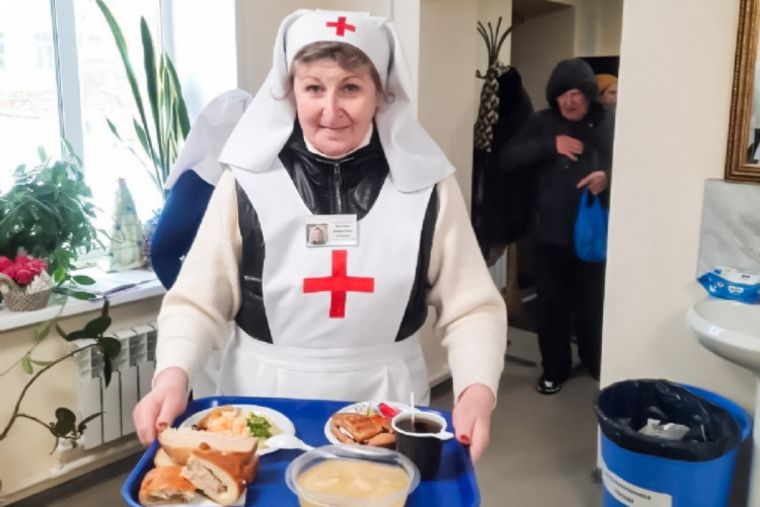 Сёстры милосердия развивают социальное служение в Елабужском благочинии