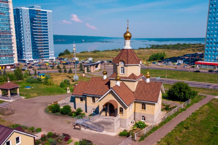 Память великомученика Георгия Победоносца — престольный праздник восьми храмов Татарстанской митрополии