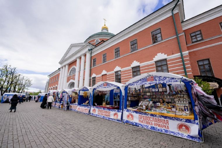 В Казанском Богородицком монастыре открылась православная выставка-ярмарка «От покаяния к воскресению России»