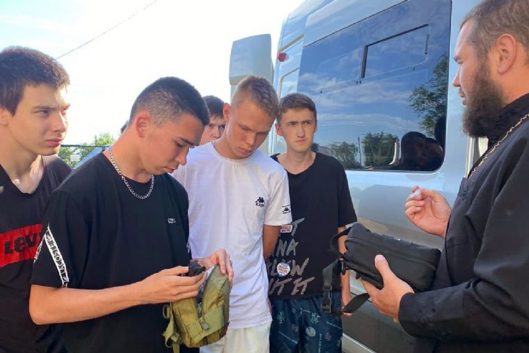Священник рассказал чистопольским курсантам об особенностях тактической медицины