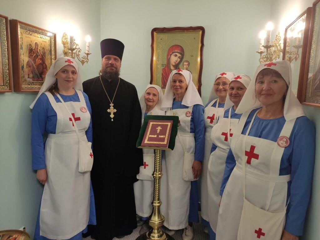 Сёстры милосердия Покровского сестричества несут служение в Казанском госпитале ветеранов воин, где проходят лечение участники СВО
