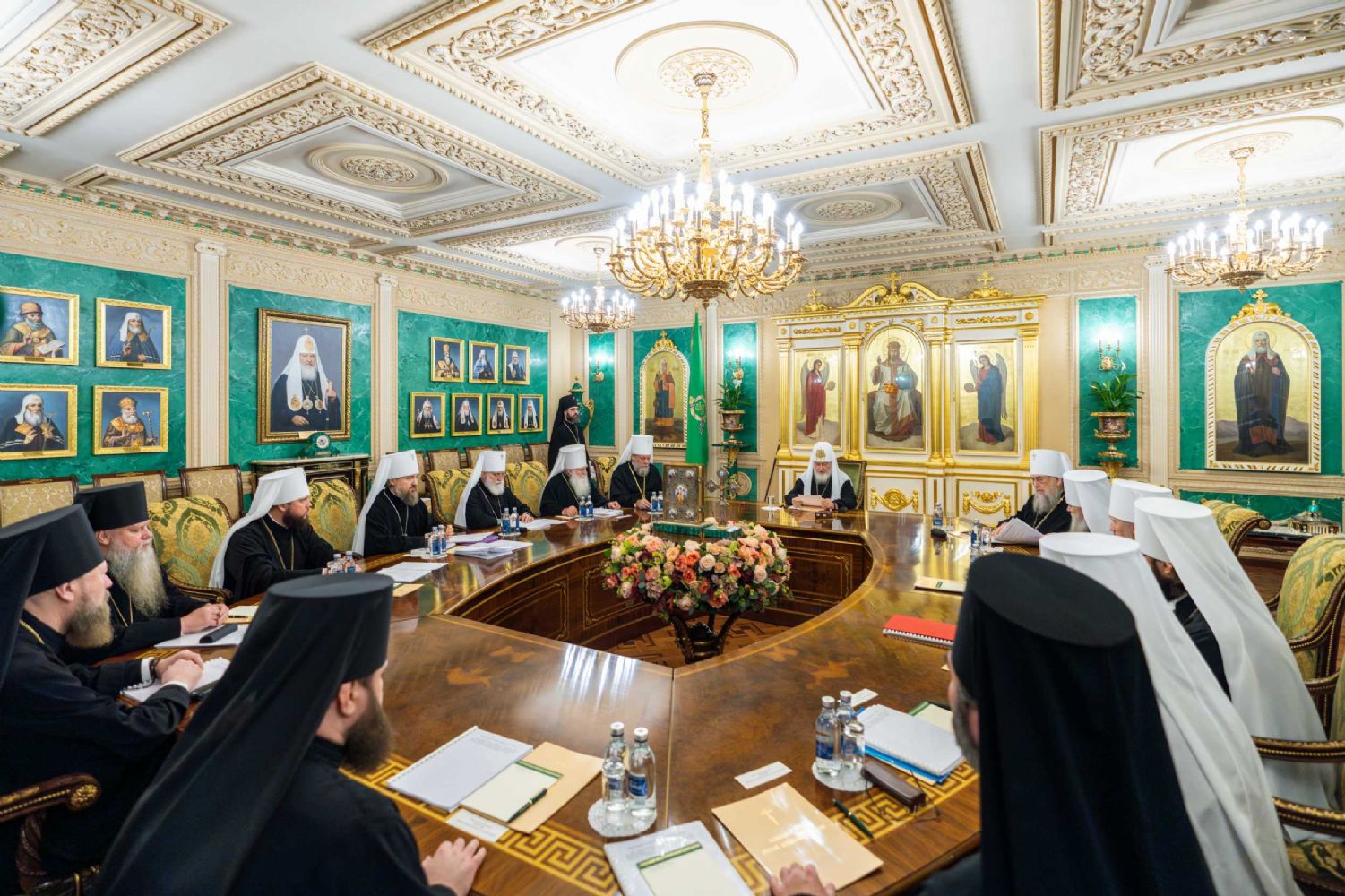 В Москве состоялось заседание Священного Синода Русской Православной Церкви