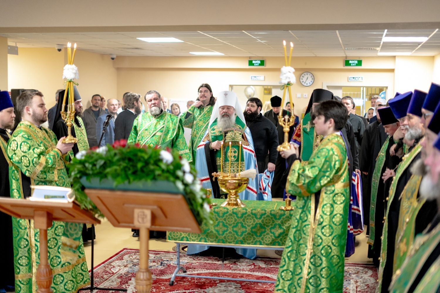 Глава Татарстанской митрополии освятил здание Георгиевской православной гимназии в Набережных Челнах