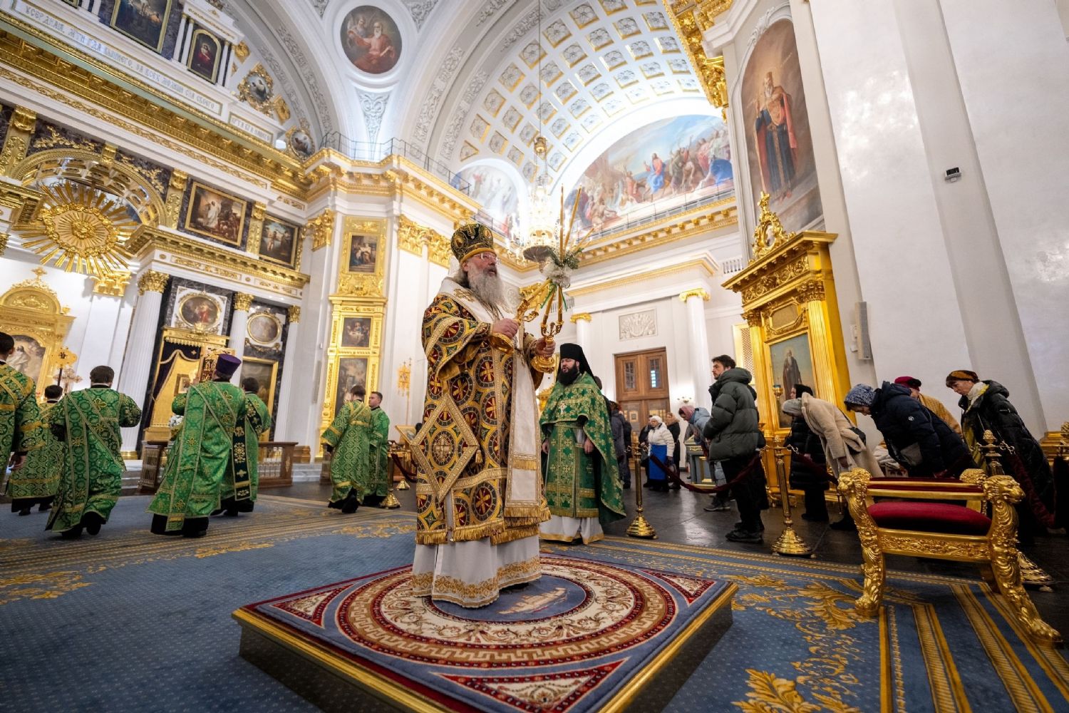 Митрополит Кирилл совершит молебен на новолетие в Казанском соборе