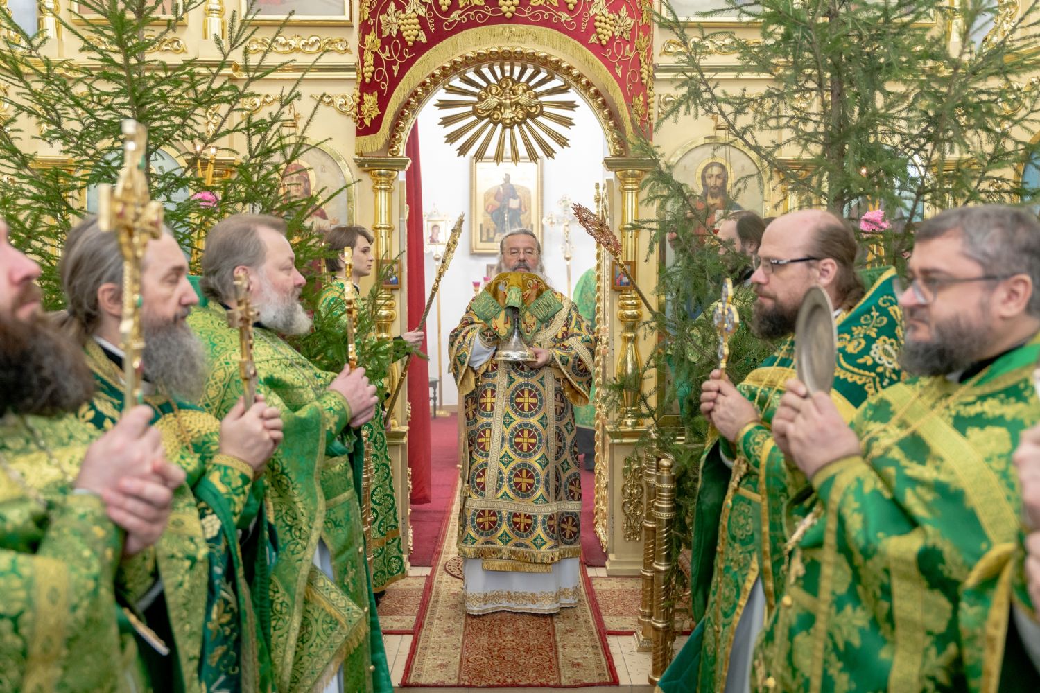 В день памяти праведного Симеона Верхотурского митрополит Кирилл совершил Литургию в Софийском храме Казани