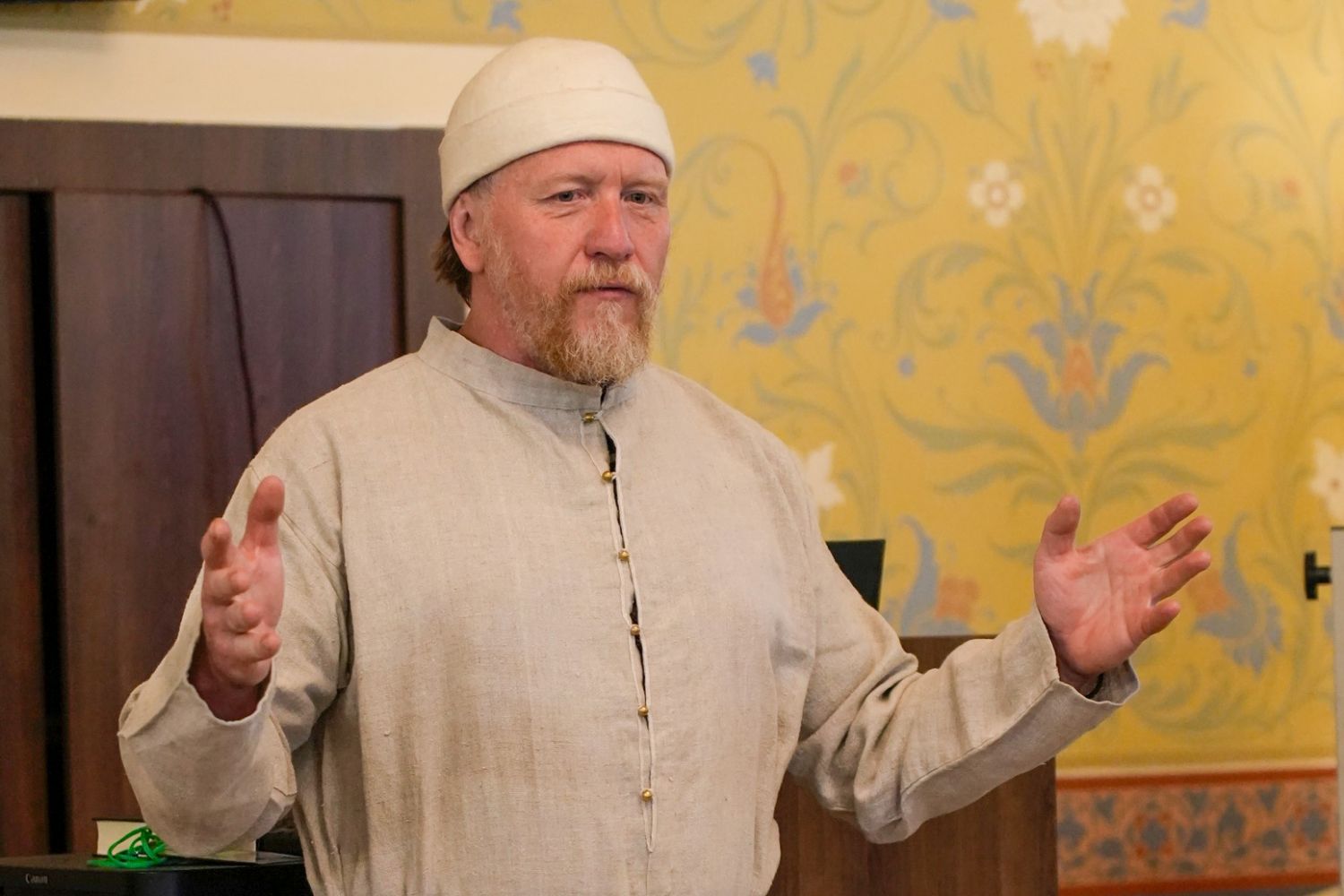 «Светлый вечер в Казани»: священник Максим Соколов — о русской письменности