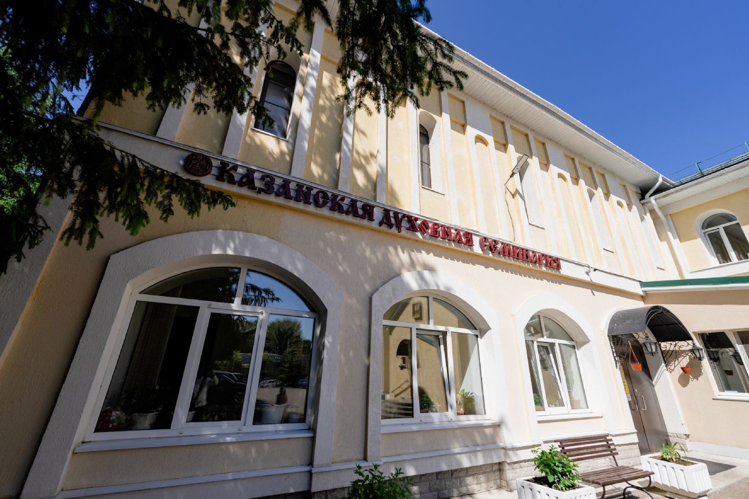 Почил бывший преподаватель Казанской духовной семинарии Геннадий Николаев