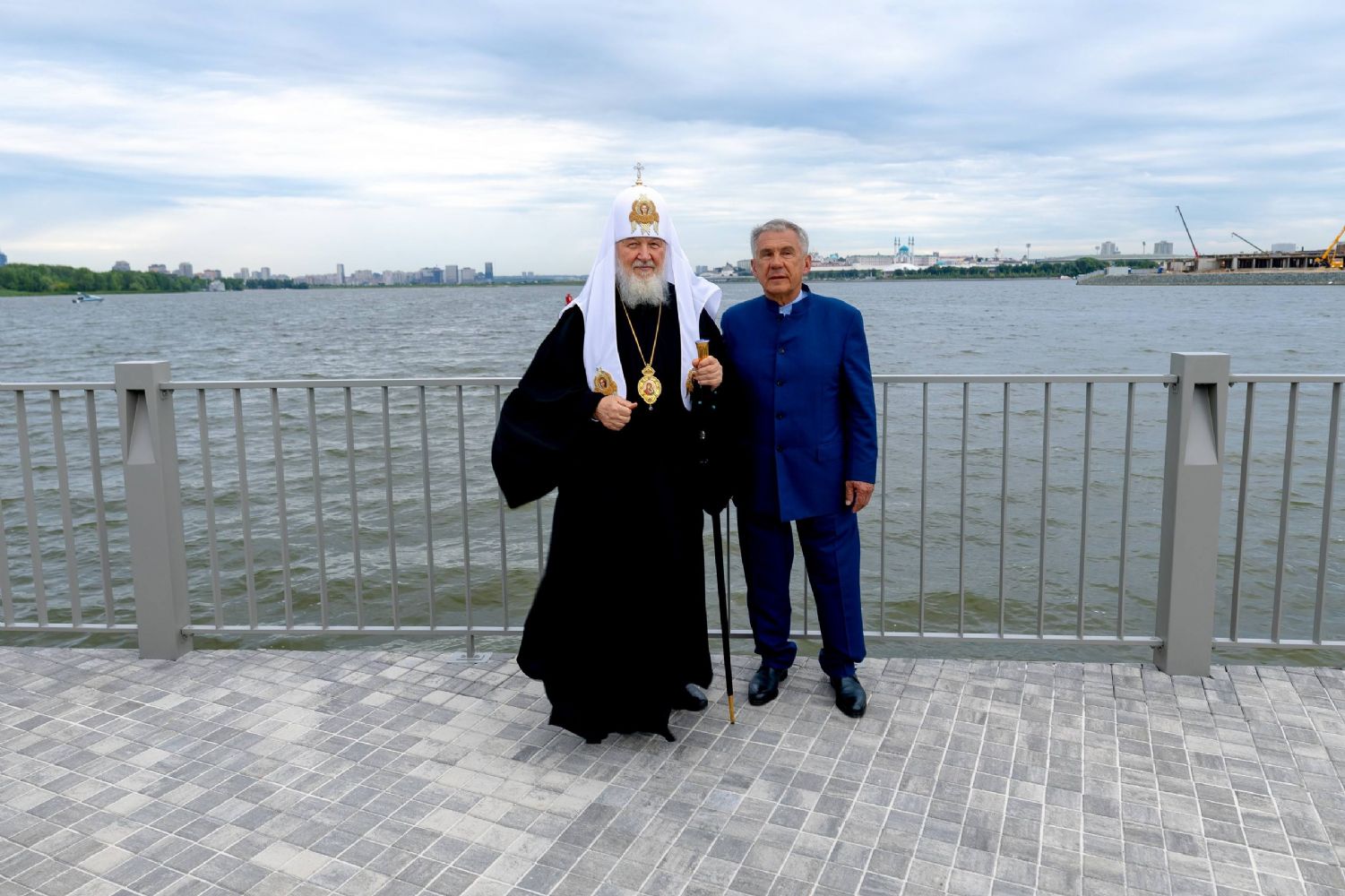 Патриарх Кирилл поздравил Рустама Минниханова с избранием на должность Раиса Татарстана