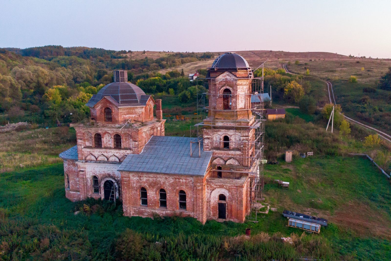 В Галерее современного искусства в Казани откроется фотовыставка, посвящённая старинным храмам