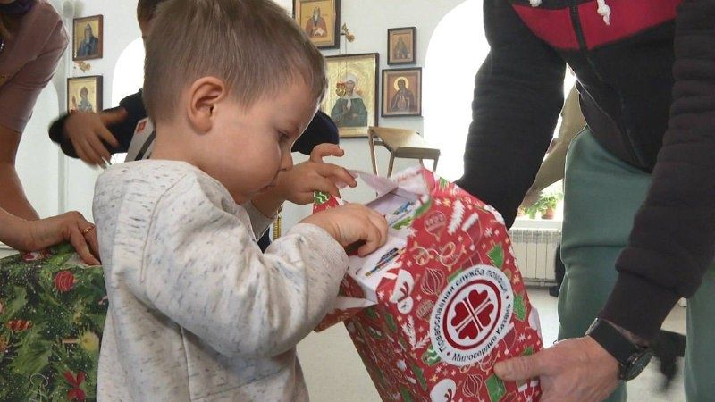 730 детей получили подарки в рамках благотворительной акции «Мечта на Рождество»