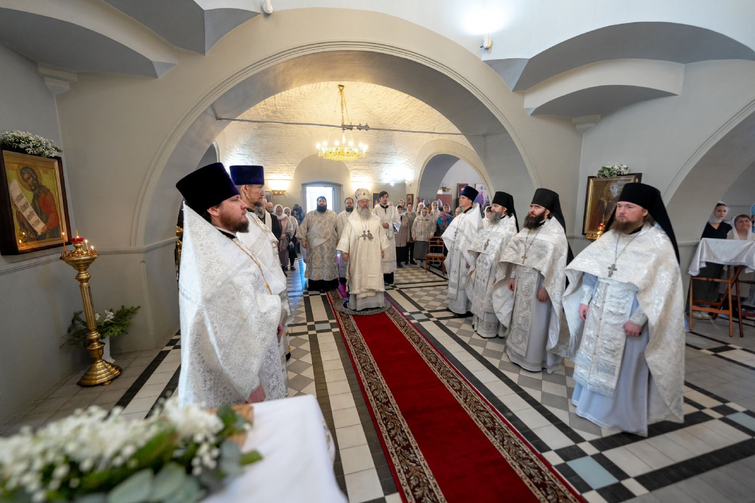 В Субботу пред Богоявлением митрополит Кирилл совершил Литургию в Богоявленском храме села Исаково