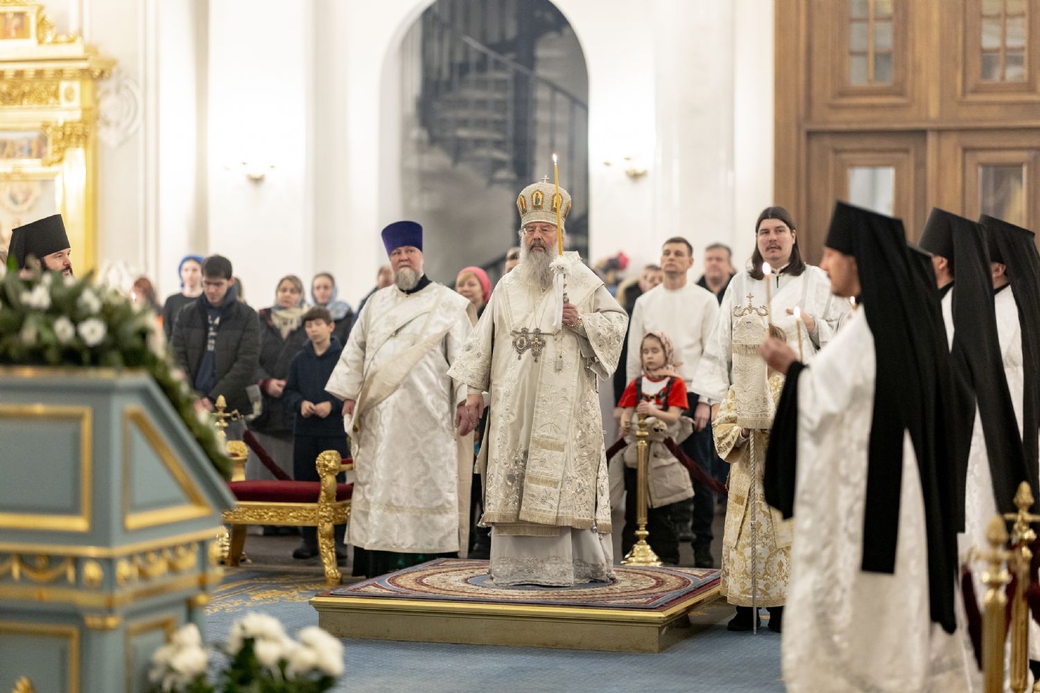 В канун Недели 33-й по Пятидесятнице митрополит Кирилл совершил всенощное бдение в Казанском кафедральном соборе