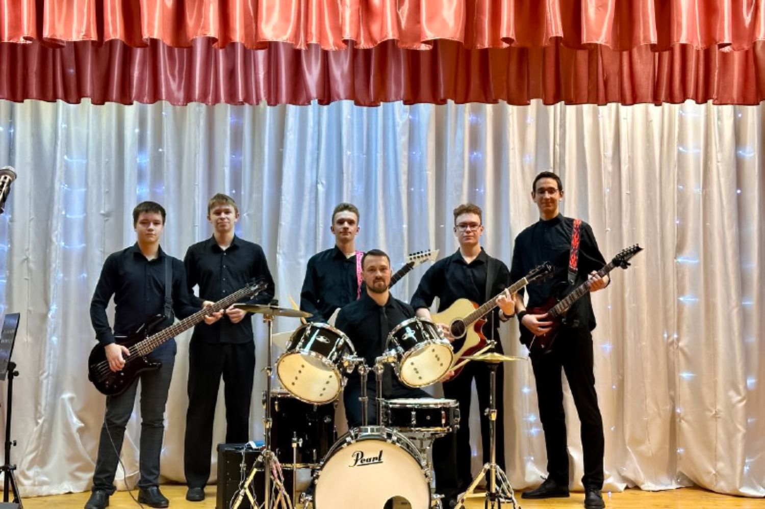 Участники молодежного движения при Иоанно-Предтеченском храме села Бишево создали музыкальную группу