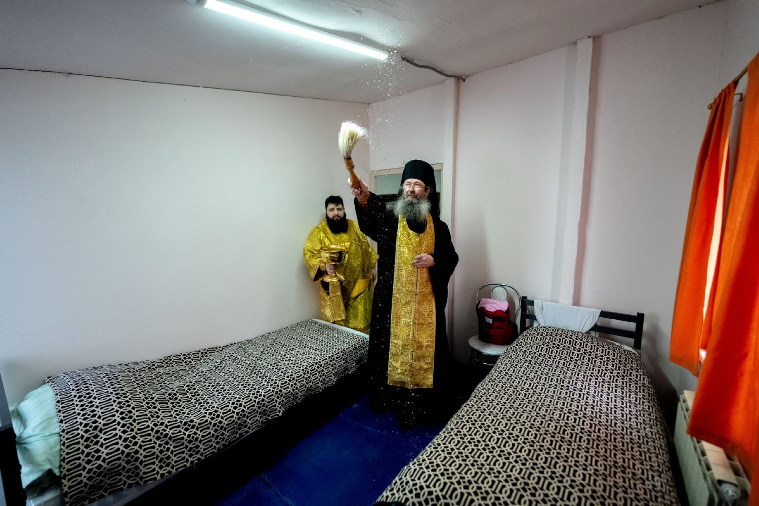 При Благовещенском храме в селе Русские Казыли начал работу центр помощи гражданам, освободившимся из мест лишения свободы