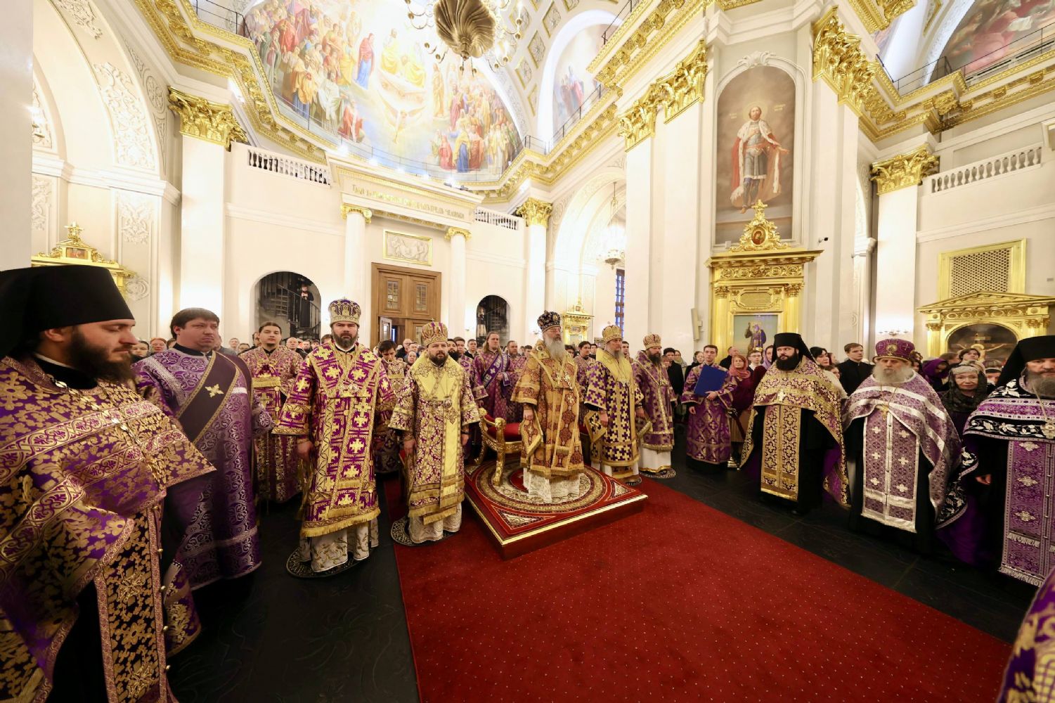 Митрополит Кирилл возглавил чин Торжества Православия в Казанском кафедральном соборе
