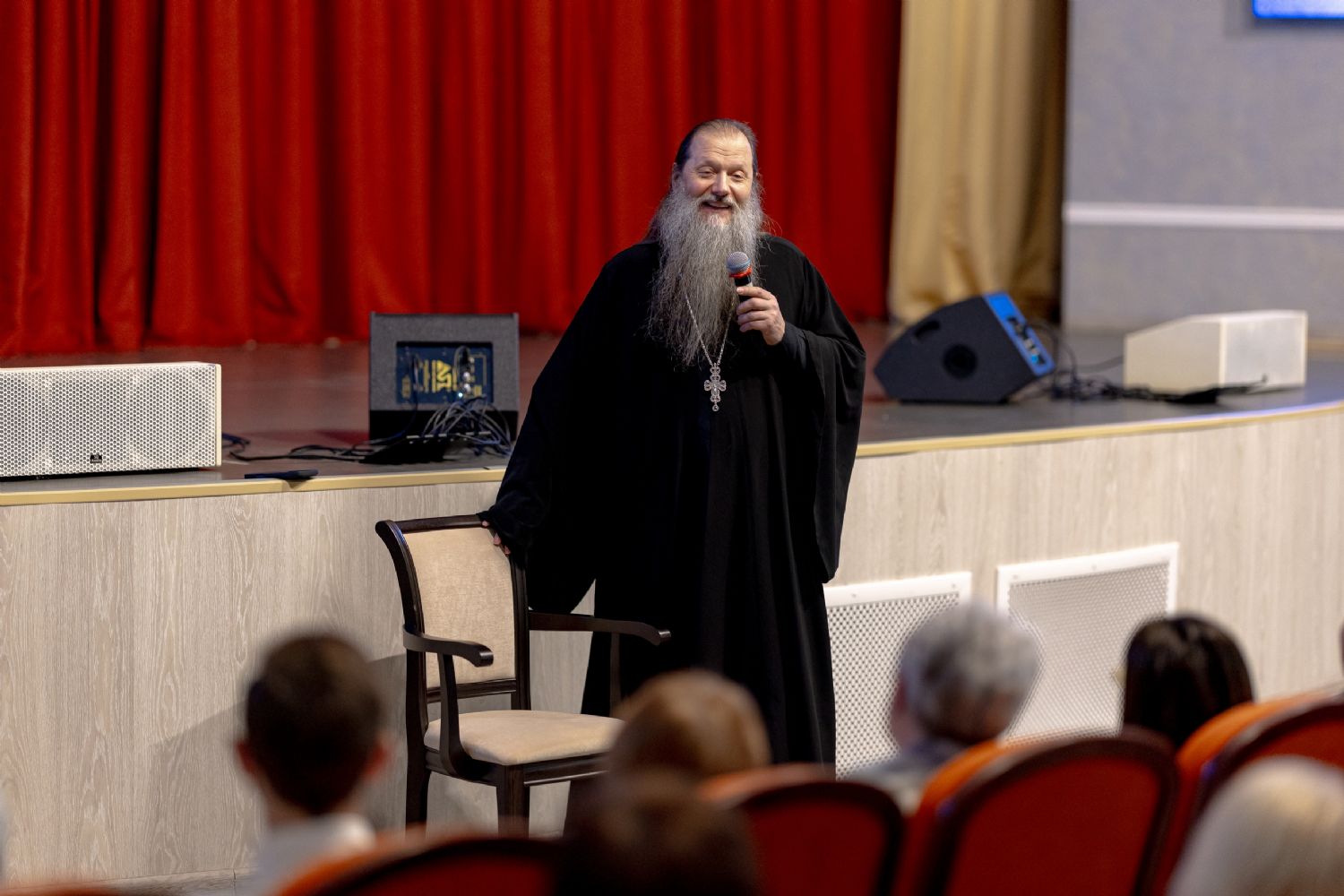 В Казани прошли лекции протоиерея Артемия Владимирова