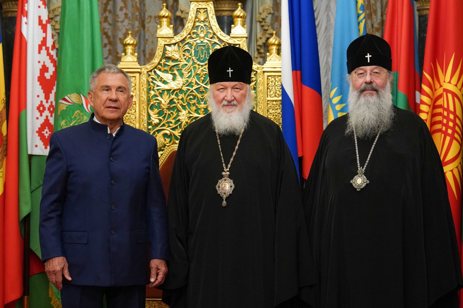 Святейший Патриарх Кирилл встретился с Раисом Республики Татарстан и главой Татарстанской митрополии