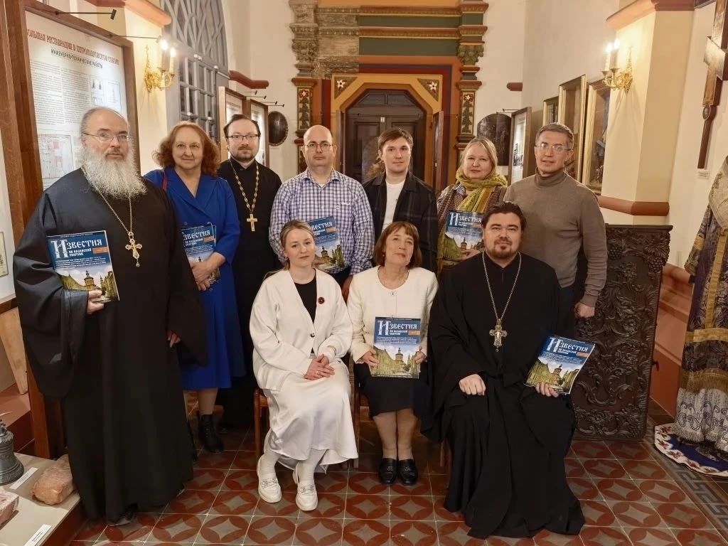 Вышел в свет журнал «Известия по Казанской епархии», посвященный 300-летию Петропавловского собора