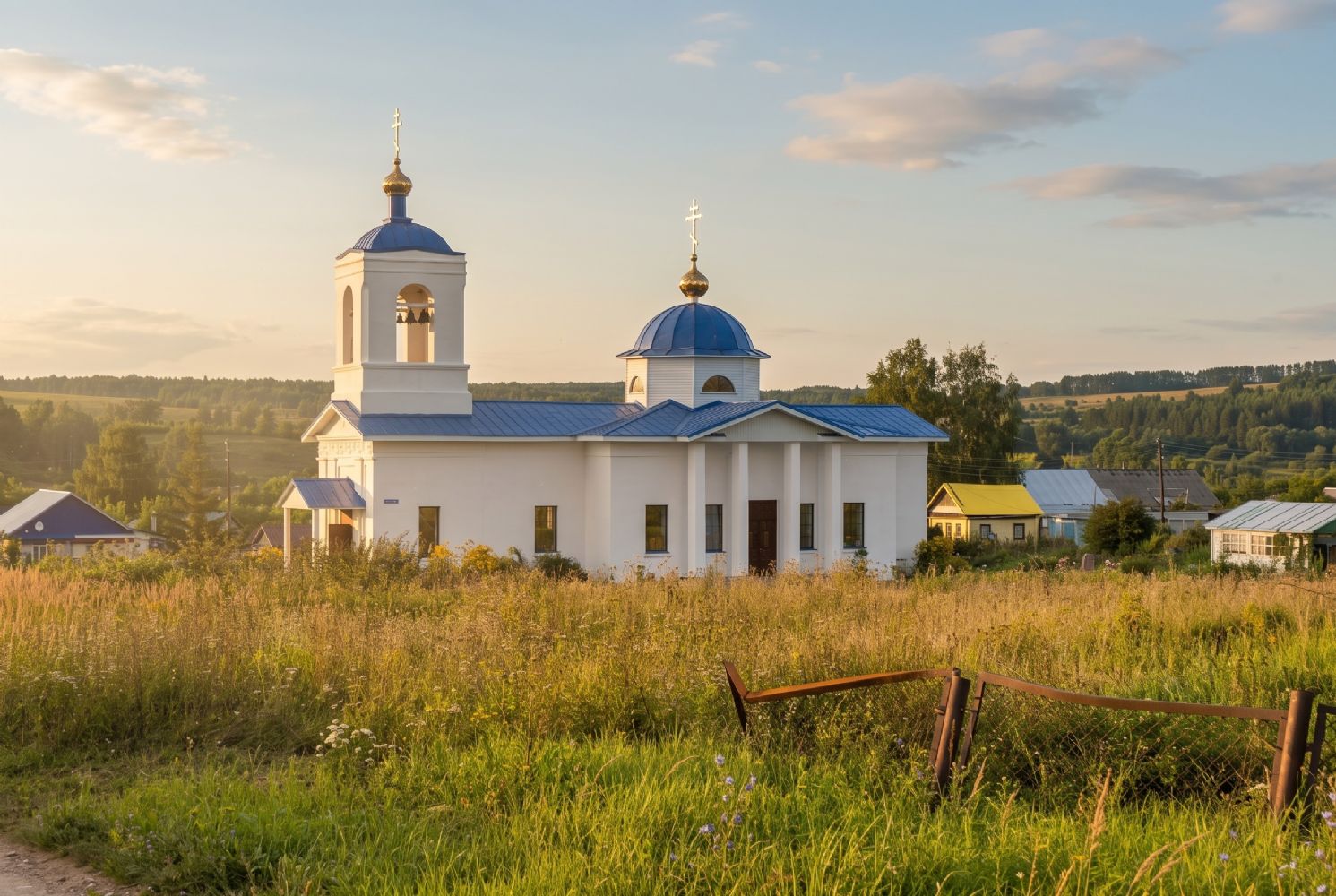 Храм Смоленской иконы Божией Матери в селе Клянчино