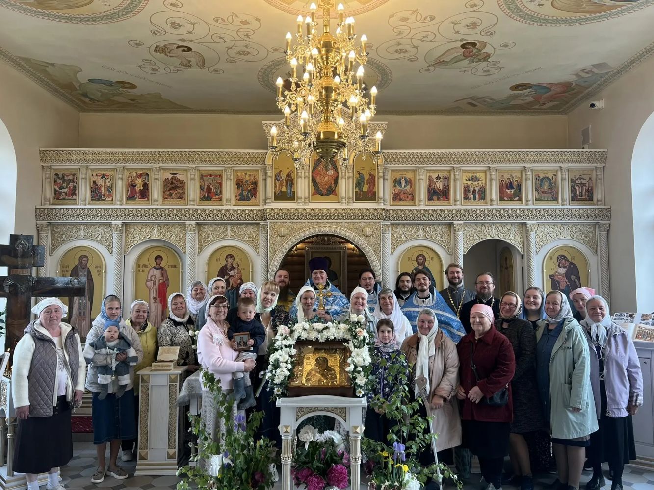В храме Владимирской иконы Божией Матери в деревне Старые Бирюли прошли престольные торжества