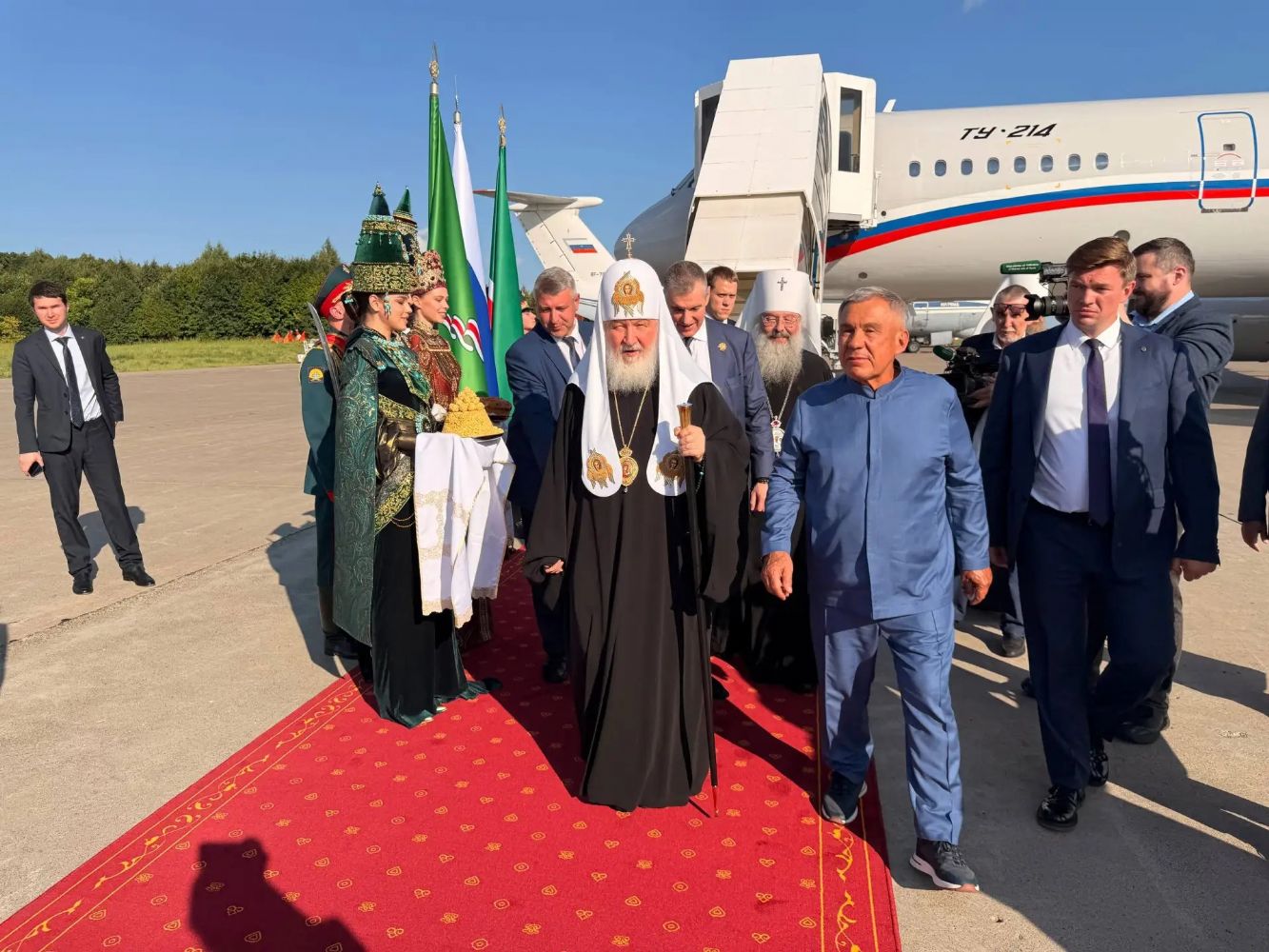 Святейший Патриарх Кирилл прибыл в Казань