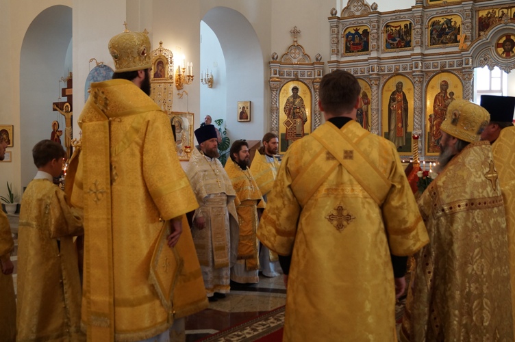 Память святых равноапостольных Кирилла и Мефодия почтили в Альметьевске (фото)