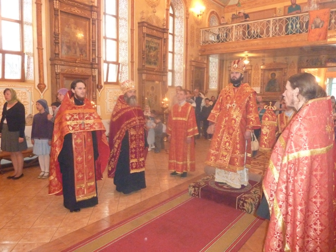 Епископ Альметьевский и Бугульминский Мефодий посетил Лениногорск (фото)