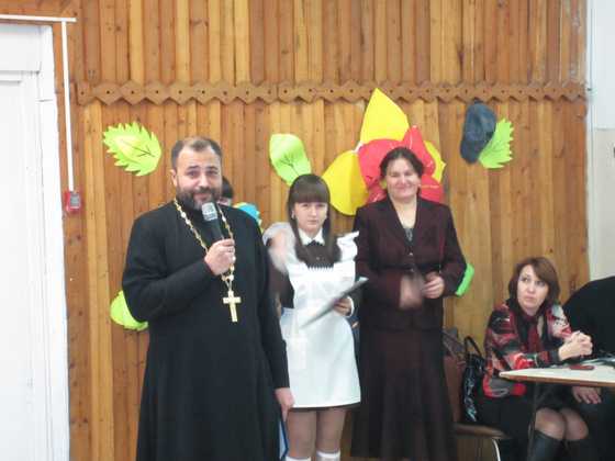 В Круглом Поле прошло мероприятие, посвященное Дню инвалидов (фото)