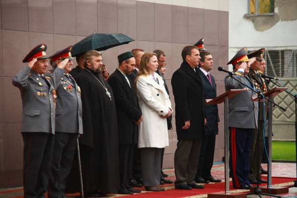 Руководитель епархиального отдела по взаимоотношению с вооруженными силами принял участие в церемонии приведения к присяге курсантов Казанского юридического института МВД