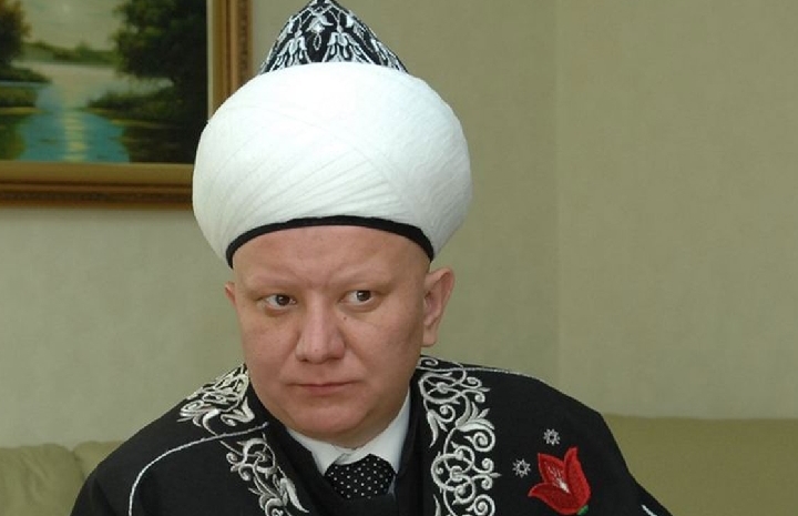 Муфтий Альбир Крганов выразил соболезнования в связи с трагедией в аэропорту «Казань»