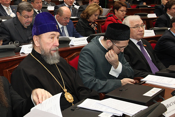Митрополит Анастасий принял участие в заседании Совета по межнациональным и межконфессиональным отношениям