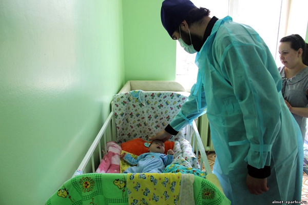 Детские больницы Бугульмы посетил архиерей