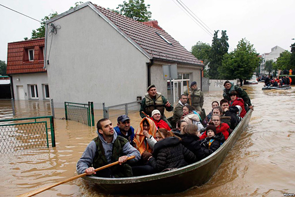 Победа Вурст обернулась «Божией карой» в виде наводнения, — мнение религиозных лидеров