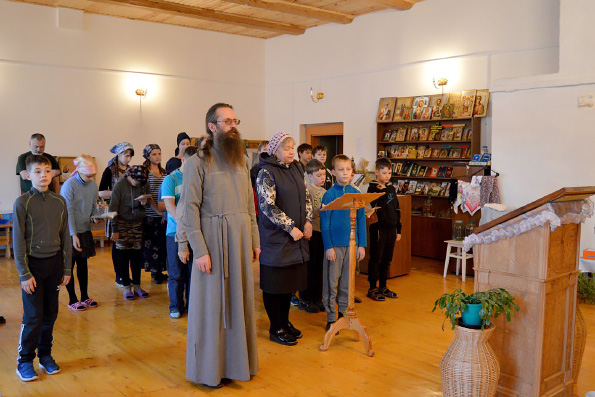 В селе Лубяны состоялось праздничное богослужение для детей