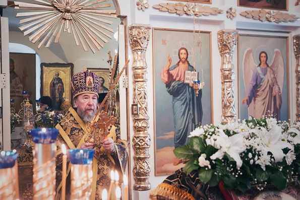 В Иверском храме Новоиерусалимского архиерейского подворья прошли престольные торжества