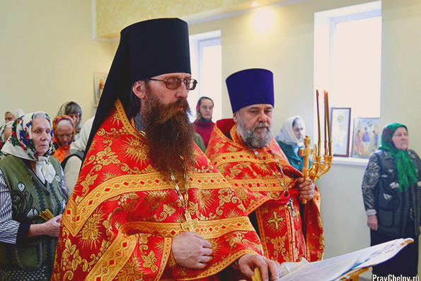 В новопостроенном храме Малой Шильны прошло первое пасхальное богослужение