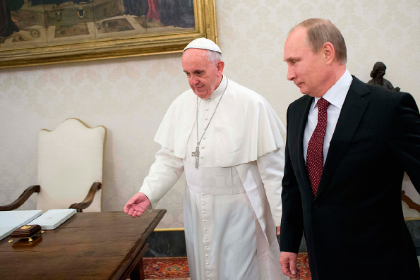 Владимир Путин обсудит с Папой Римским ситуацию на Украине
