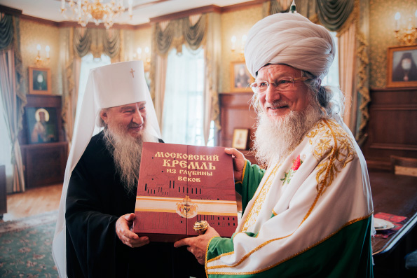 Митрополит Феофан встретился с главным муфтием России