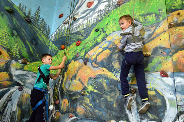 В Клубе юных спасателей Набережных Челнов начались новые занятия 