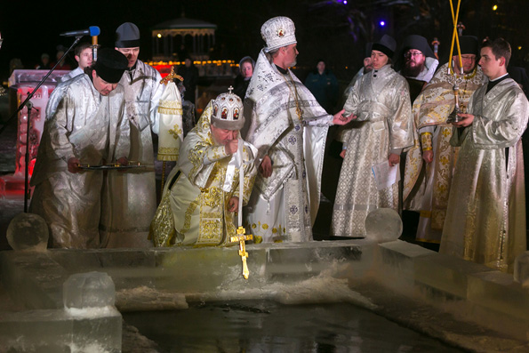 Крещенская ночь в Раифе: проповедь митрополита Феофана и его размышления о роли Татарстана
