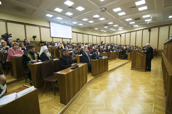 Глава Татарстанской митрополии принял участие в конференции, посвященной 15-летию реализации «Хартии Земли» в РТ