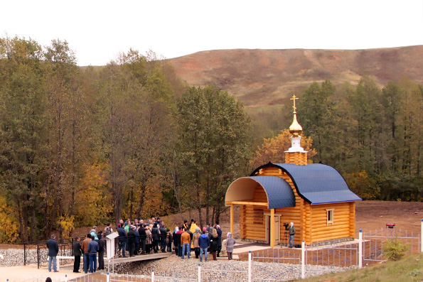 Благотворитель