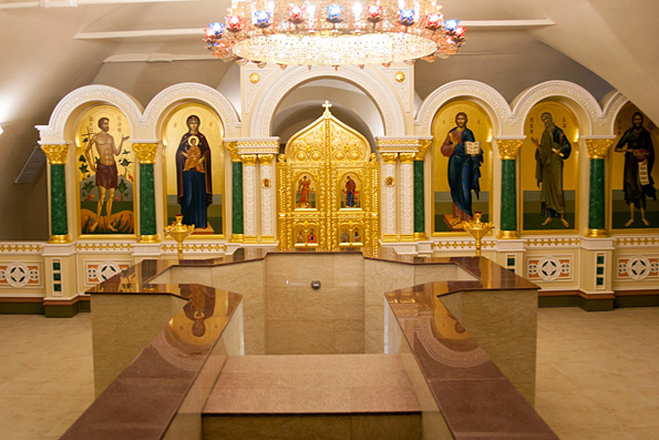 В Духосошественском храме Казани пройдет цикл огласительных бесед для готовящихся принять Таинство Крещения