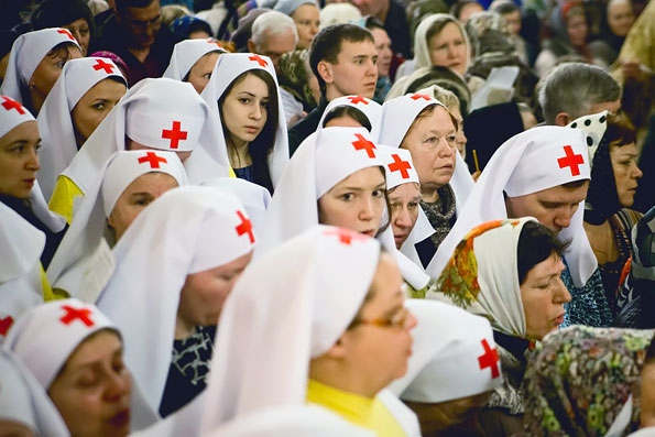 В Покровском храме города Казани состоялась Литургия для сестер милосердия