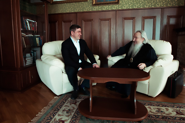 Вопросы развития сотрудничества обсудил глава Татарстанской митрополии с директором Свияжского музея-заповедника